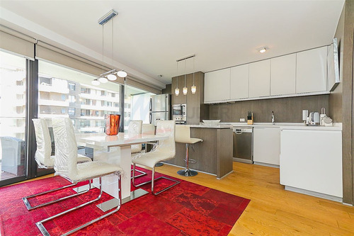 Departamento En Arriendo De 2 Dorm. En Las Condes