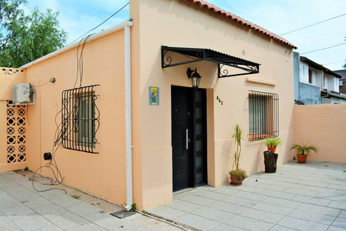 Casa A La Venta En Lujan Calle Santa Clara 642