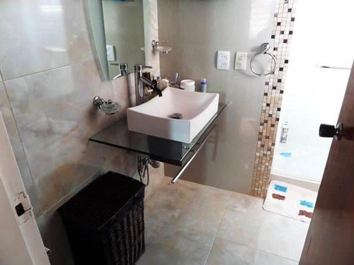 Imagen 10 de 14 de Casa En Venta En Cumbres De Curumo 22-17151 Angela Sánchez 04141417214
