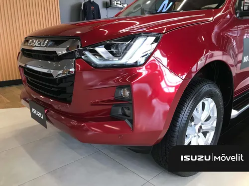 Isuzu Pickup Adventure Plus 4x4 Roja