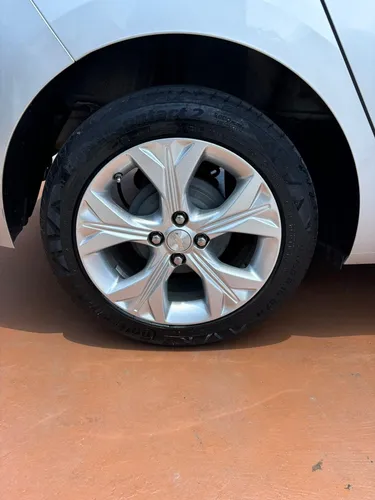 Chevrolet Onix PREMIER HB 1.0 AT