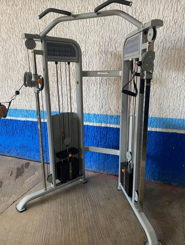 Crossover En V Con Peso Integrado Para Gimnasio / Gym Estructura Gris Tapizado Negro