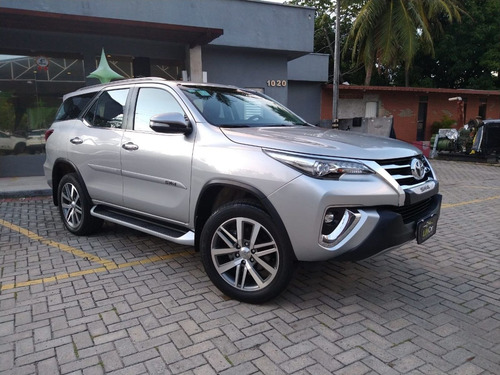 Toyota Sw4 Toyota Hilux Sw4 Sr 4x2 2.7 2017/2017
