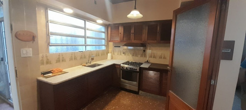 Apto Credito Casa En Venta . Tres Dormitorios 1 En Suite. Patio Y Terraza