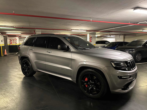 Imagen 7 de 10 de Jeep Grand Cherokee 2015 6.4 Srt Atx 465hp At
