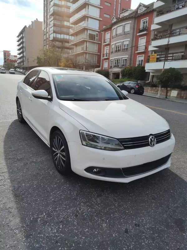 Volkswagen Vento 2.0 Sportline Tsi 200cv Dsg