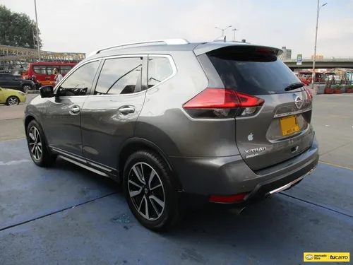 Nissan X-trail T32 4x4 2500cc At Aa