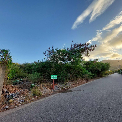 Terreno En Venta En Playa El Agua, Isla De Margarita