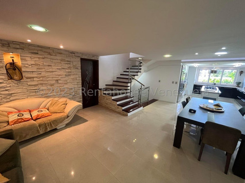 Townhouse ( 2 Niveles) Venta El Hatillo ( Hatillo Tepuy ) Mls-- 24-6932
