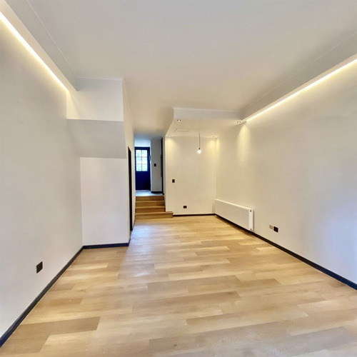 Casa En Venta De 4 Dorm. En Vitacura