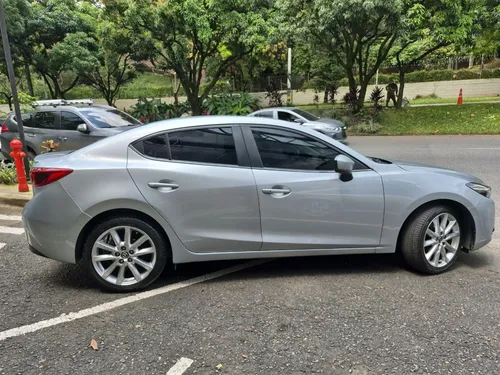 Mazda 3 2.0 Grand Touring At
