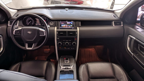 Imagem 6 de 14 de Land Rover Discovery Sport 2.0 16v Si4 Turbo Gaso Hse 4p 7 L