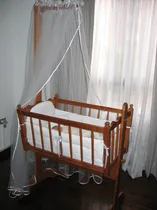 Comprar Cuna Moisés Para Bebés De Madera Como Nuevo