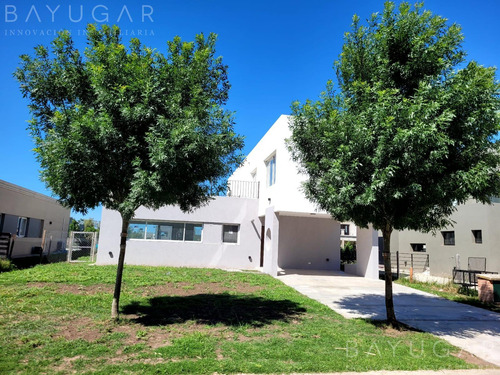 Venta Casa - Barrio Privado Santo Tomas / Pilar