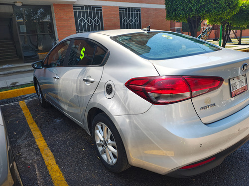 Kia Forte 2.0 Ex At