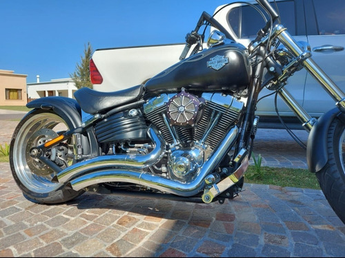 Imagen 2 de 8 de Harley Davidson Rocker C