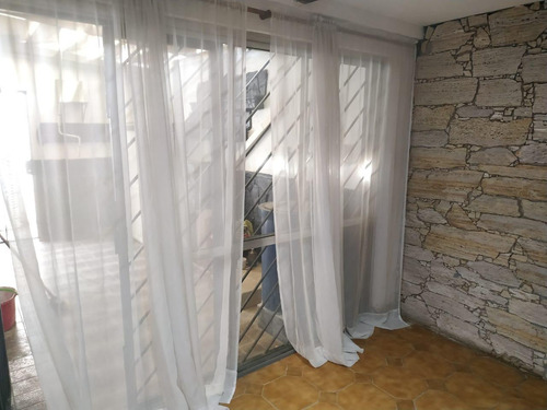 Casa En Alquiler La Plata