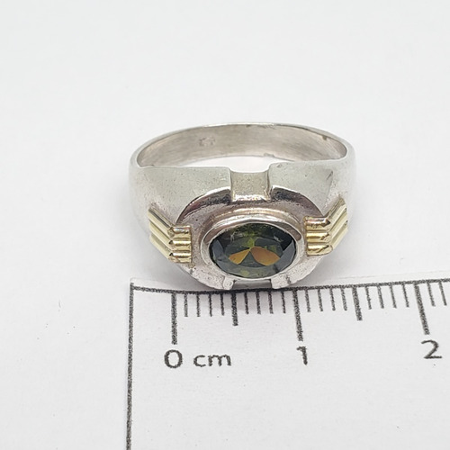Imagen 4 de 6 de Anillo Plata Y Oro Con Piedra Ovalada Verde