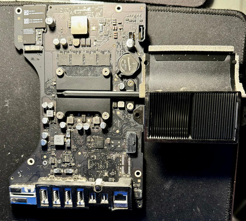 Tarjeta Madre Motherboard Apple Imac 2014 21,5 8gb Intel I5 Verde Oscuro (Usado)