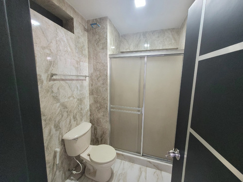 Imagen 13 de 19 de Apartamento En Venta En Urb El Centro Av Bermudez 04121994409