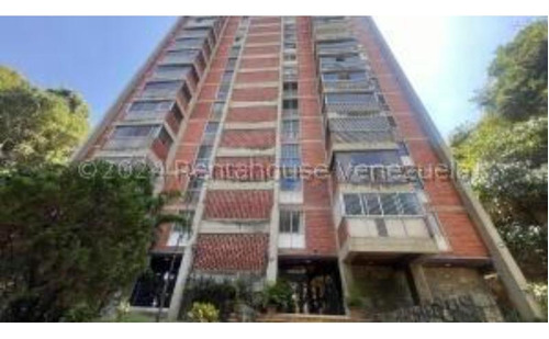  #24-18261   Espacioso Apartamento En Colinas De Bello Monte 