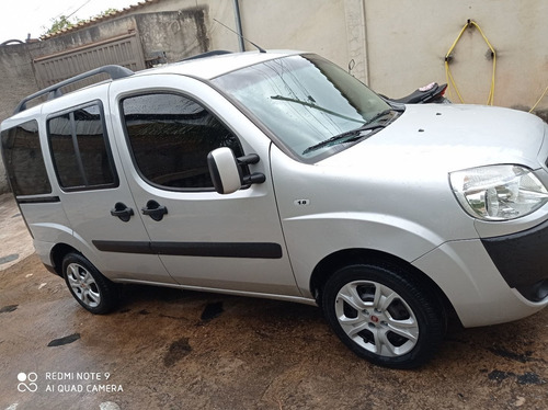 Fiat Doblo 2018 1.8 16v Essence 7l Flex 5p