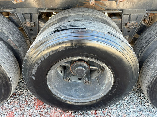Carreta Semi Reboque Randon Carga Seca 3 Eixos Ano 1993