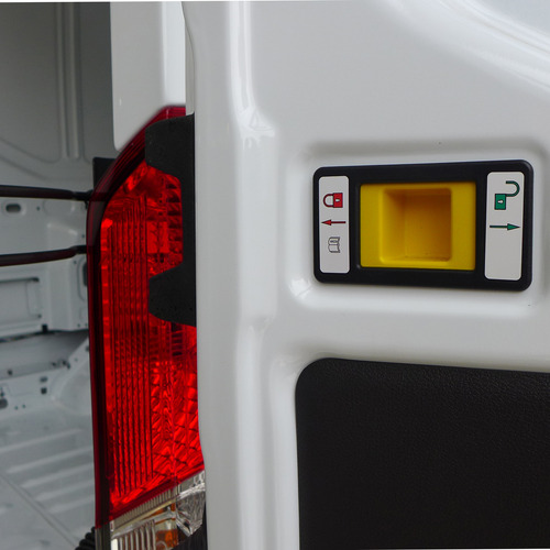 Ford Transit 2.2 Furgon Mediano 350m