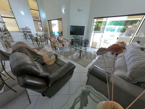 Sobrado Com 04 Dormitórios E 480m² No Sumaré - Caraguatatuba - Sp - So0138