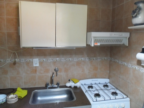 Duplex 3 Amb C/ Espacio Vehicular En Barrio El Tala