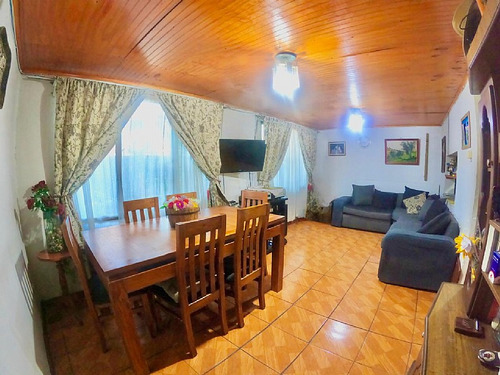 Se Vende Amplia Y Cómoda Casa En San Bernardo