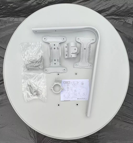 Antena Digital Chapa Parabolica 60cm Ku C/ Lnbf Simples Ku Cor Cinza