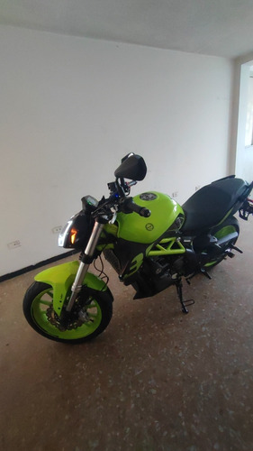 Benelli 302s Perfecto Estado Único Dueño Como Nueva
