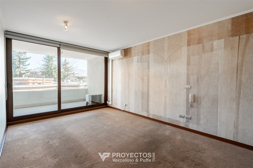Departamento En Venta De 2 Dorm. En Lo Barnechea