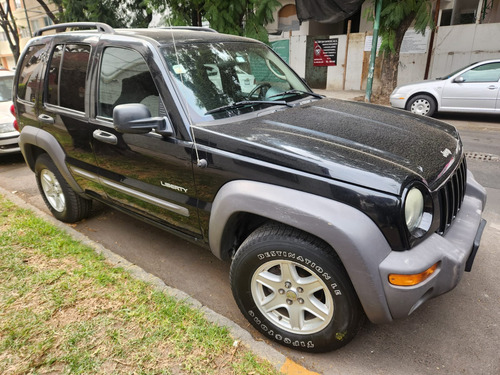 Jeep Liberty Sport 4x2 At