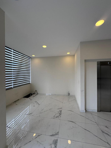 Departamento Ph En Venta En La Del Valle
