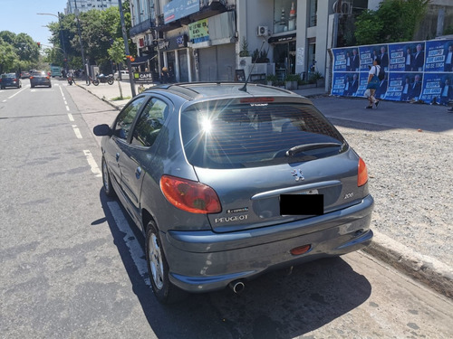 Peugeot 206 1.6 Xr Premium