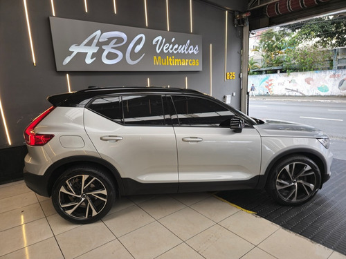 Volvo XC40 2.0 T5 GASOLINA R-DESIGN AWD GEARTRONIC