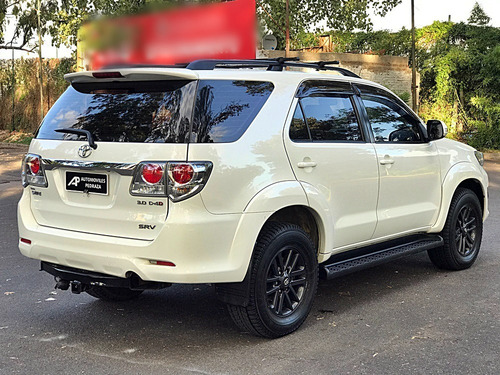 Toyota Hilux Sw4 3.0 Tdi Srv 4wd At 7p 2015