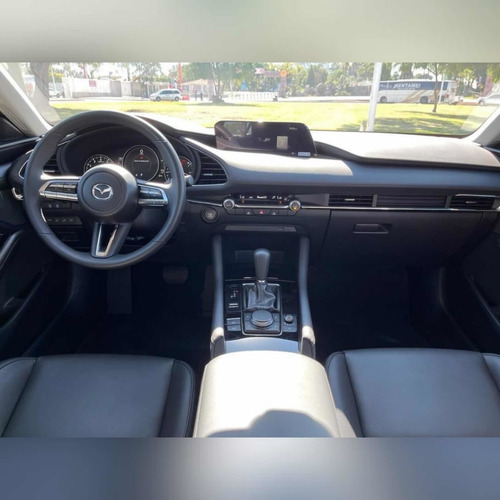 Imagen 12 de 15 de Mazda 3 2021 2.5 S Grand Touring Sedan At