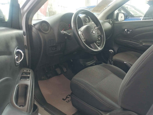 Imagen 9 de 12 de Nissan Versa 2014 4p Sense L4/1.6 Man