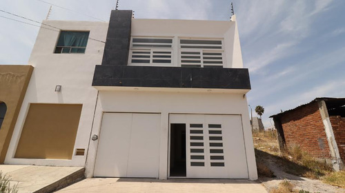 Edificio En Venta En Colonia Piedra Lisa, Morelia, Michoacán De Ocampo