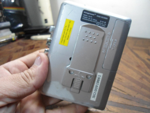 Walkman Kingneed Kn-p6 - No Estado