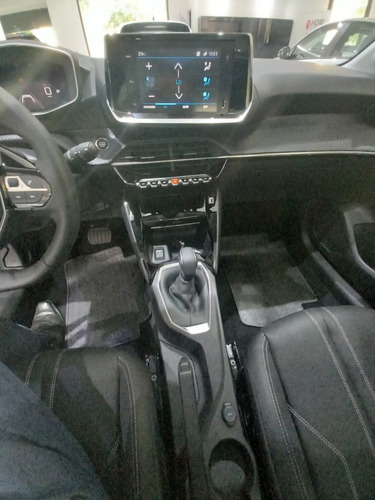 Peugeot 208 1.6l Feline Tiptronic