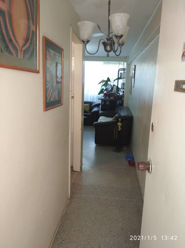 Imagen 10 de 14 de Apto En Venta Av Bertoreli Cisneros, Residencia Tiuna