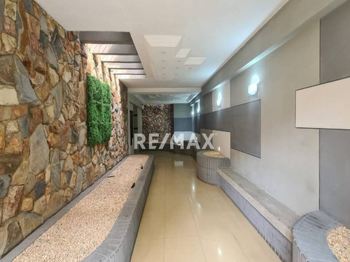 Imagen 24 de 30 de Ha Se Vende Apartamento En La Trigaleña Alta Res. Triton