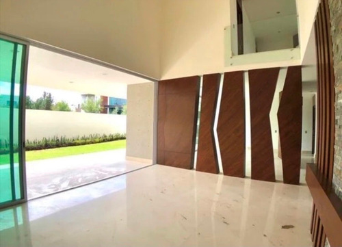 Imagen 3 de 14 de Casa Nueva De Lujo En Venta En Coto Cerca De Plaza Andares