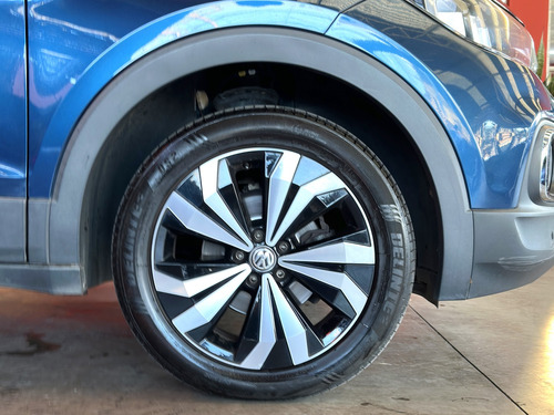 Volkswagen T-Cross 1.4 250 TSI TOTAL FLEX HIGHLINE AUTOMÁTICO