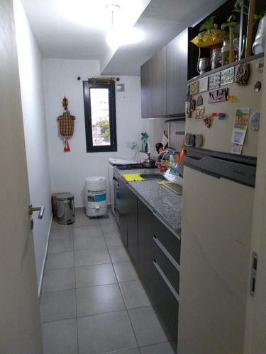 Imagen 6 de 13 de Venta - Bº Guemes, Proximo A Nva Cba -2 Dorm - Edificio Esquina
