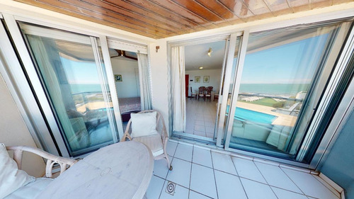 Imagen 8 de 26 de Apartamento - Punta Del Este. Venta. 3 Dormitorios. Vista Al Mar. Puerto Lobos